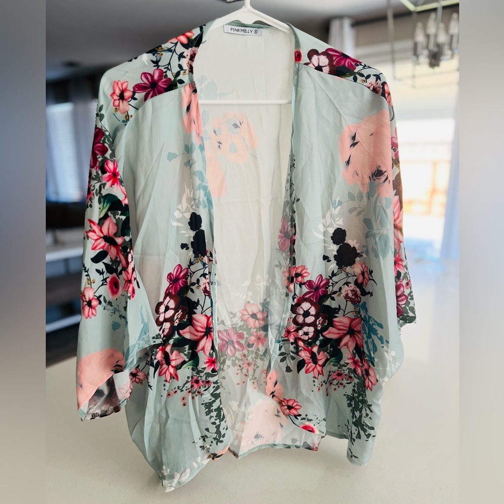 Bright floral kimono, size small.